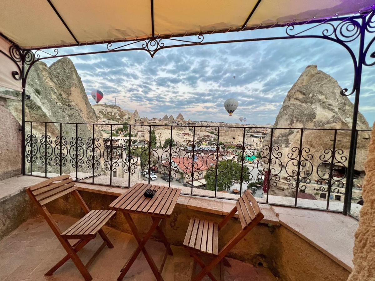 Castle Cave Hotel Göreme Zewnętrze zdjęcie