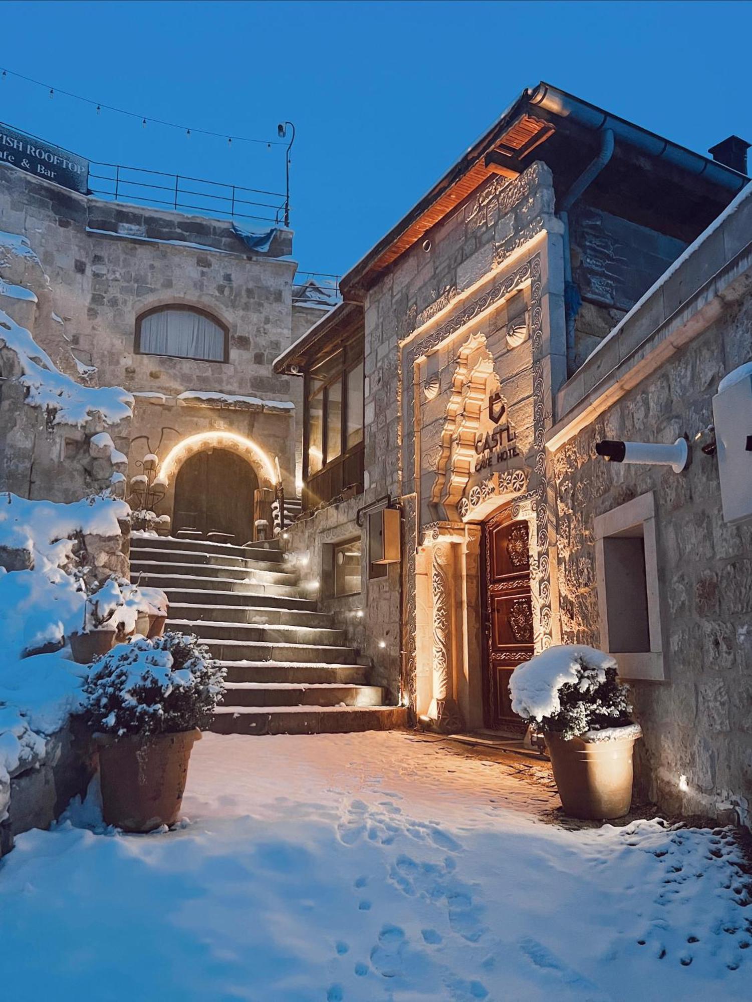 Castle Cave Hotel Göreme Zewnętrze zdjęcie